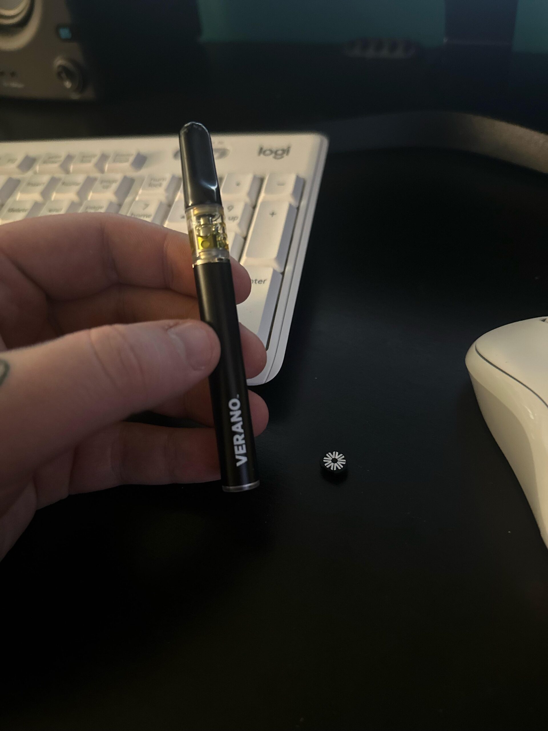 Verano Disposable Vape Pen Blinking