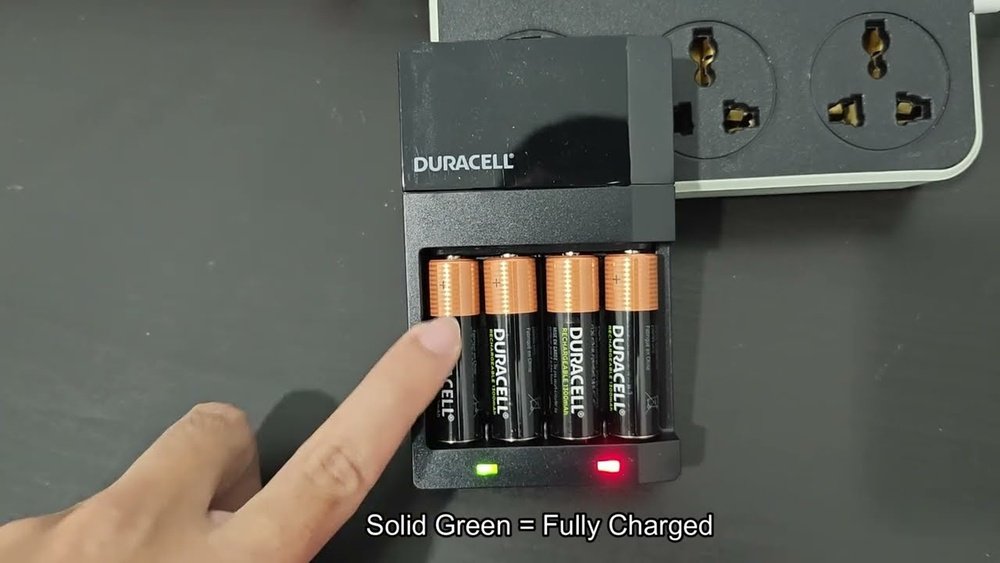 Duracell Battery Charger Blinking Red