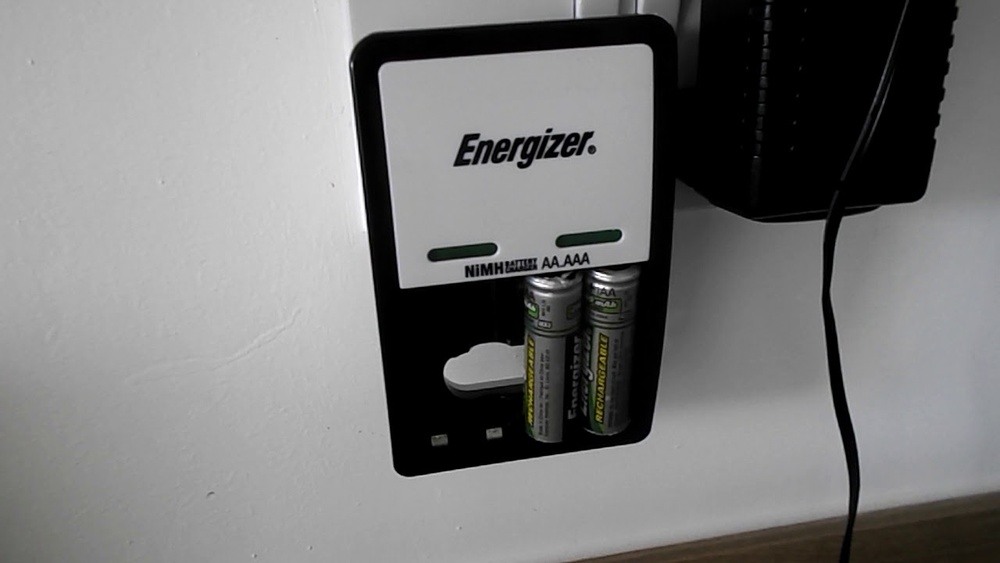 Energizer Charger Blinking Green