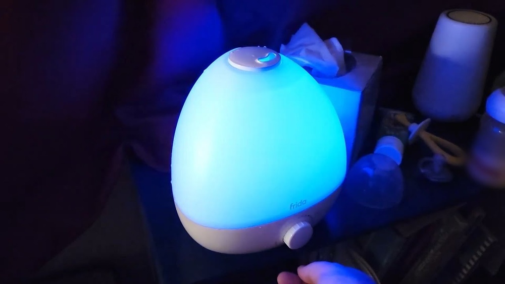 Frida Humidifier Blinking Blue