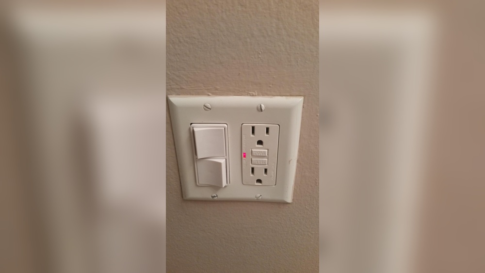 Gfci Red Blinking Light