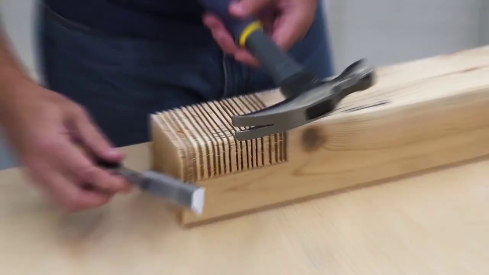 How To Cut A Notch In Wood By Hand