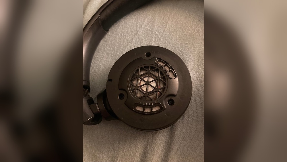 Jbl Headphones Blinking Red Light When Charging