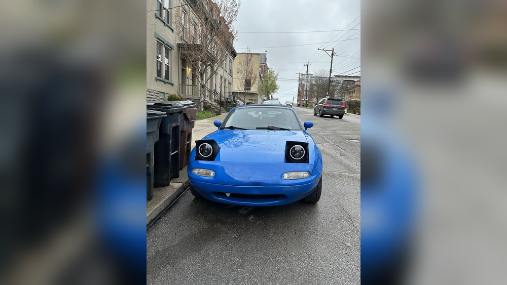 Miata Blinking Car