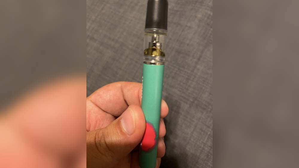 Savvy Disposable Pen Blinking