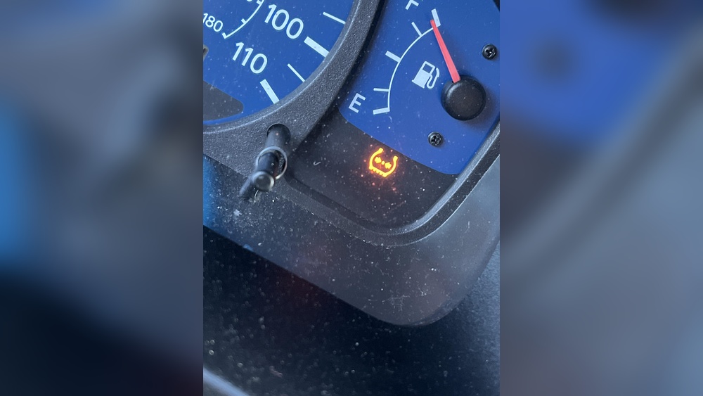 Toyota Sienna Tire Pressure Light Blinking