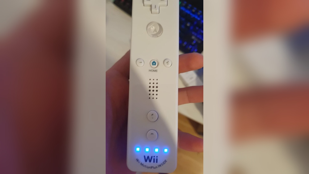 Wii Controller Blinking Blue Lights